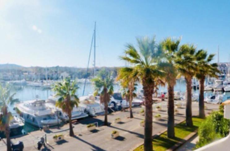 Ferienwohnung Petit Cocon Magnifique Vue Sur Marina Dans Le Golfe De Saint Tropez Cogolin Exterior foto